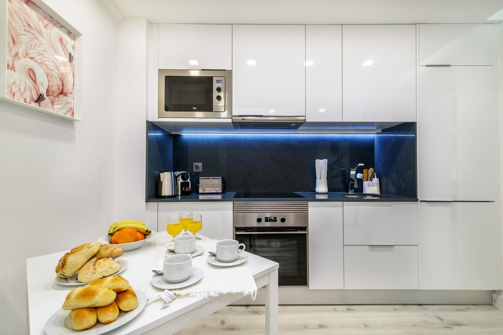 Whome City Chic Escape: Your Stylish Haven In Downtown Lisboa المظهر الخارجي الصورة